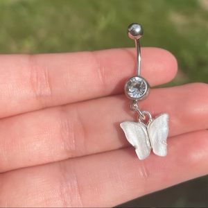Butterfly rhinestone belly ring✨